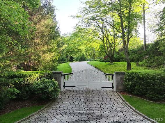 39 Louises Ln, New Canaan, CT 06840 - photo 2