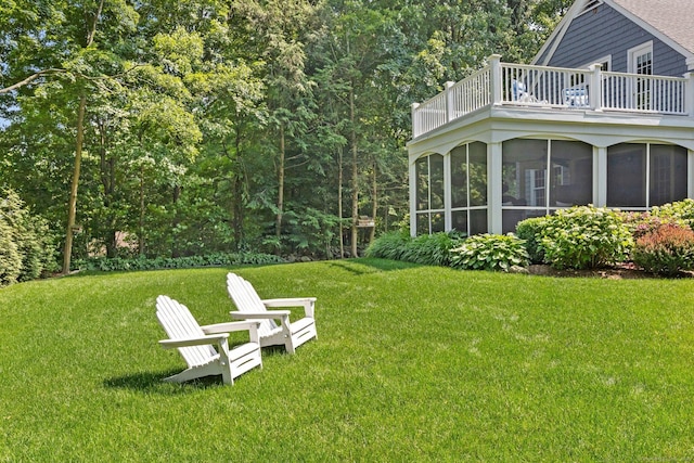 5 Lookout Rd, Norwalk, CT 06850 - view of grassy yard with a balcony and a sunroom