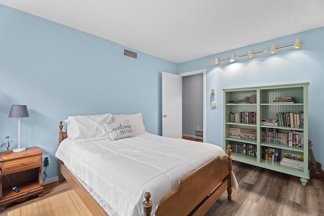 21 Heritage Cir Unit A, Southbury, CT 06488 - bedroom with wood finished floors and baseboards