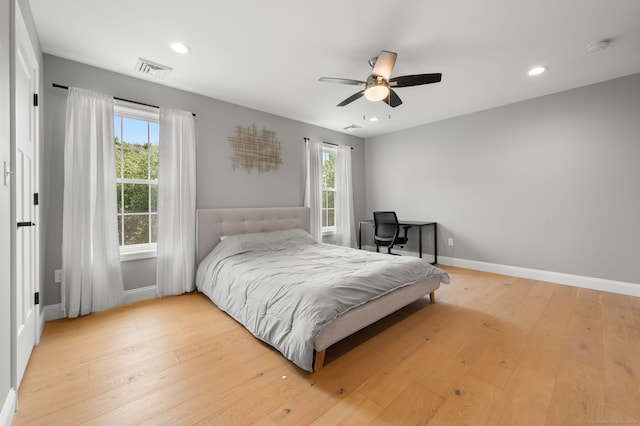 64 Scotch Cap Rd Unit 173, Waterford, CT 06375 - bedroom featuring light wood-style flooring, recessed lighting, and a ceiling fan