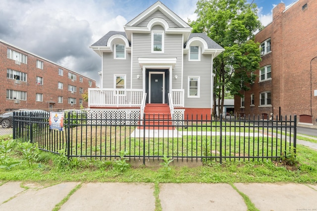 68 School St, Hartford, CT 06106 - view of front of home featuring a fenced front yard