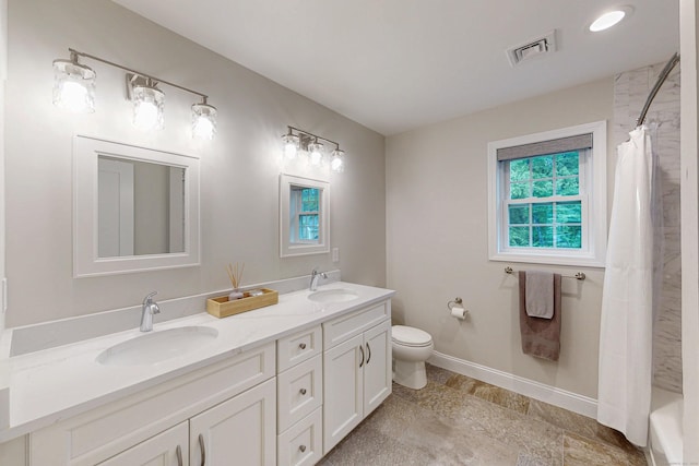 13 Spruce Ridge Dr, New Fairfield, CT 06812 - full bath with double vanity and shower / bath combo