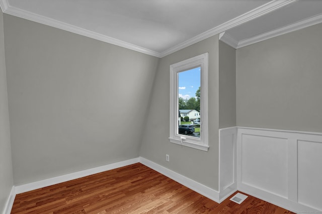 189 High Top Cir W Unit 189, Hamden, CT 06514 - spare room with ornamental molding, wood finished floors, and a wainscoted wall