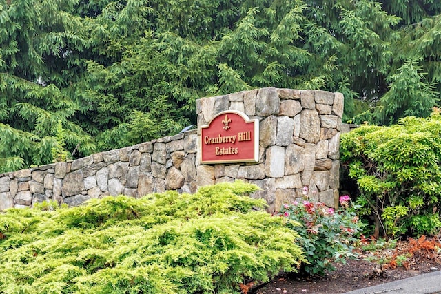 27 Bartlett Ln Unit 27, Shelton, CT 06484 - view of community sign
