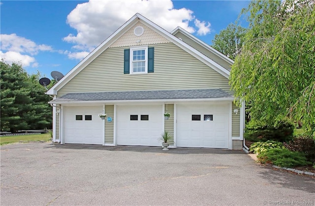 109 Davis Rd, Seymour, CT 06483 - view of detached garage
