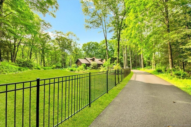 7 Plantation Ct, Bethel, CT 06801 - photo 1