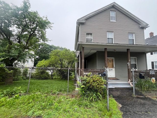 52 Beech St, Waterbury, CT 06704 - view of front of property featuring a porch