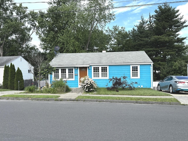 126 Monroe Ave, Waterbury, CT 06705 - photo 1