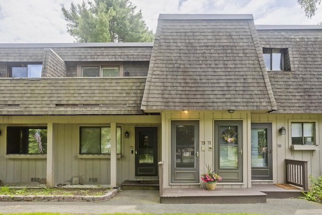 73 Landing Cir Unit 73, Suffield, CT 06078 - multi unit property featuring covered porch and board and batten siding