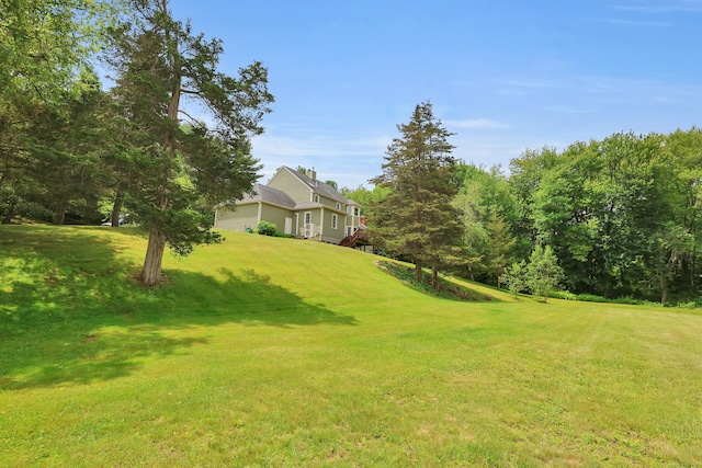 344 Oxbow Rd, Haddam, CT 06422 - view of grassy yard
