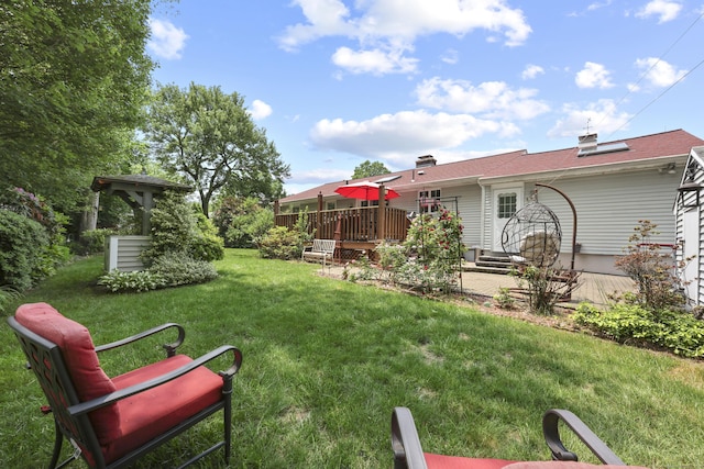 32 Butternut Ridge Rd, Waterbury, CT 06706 - view of grassy yard with a deck