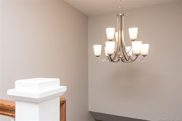 120 Yorkshire Ct Unit 120, Farmington, CT 06032 - detailed view of a chandelier