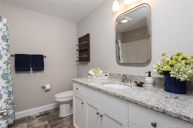 120 Yorkshire Ct Unit 120, Farmington, CT 06032 - bathroom featuring vanity, a shower with curtain, and stone finish floors