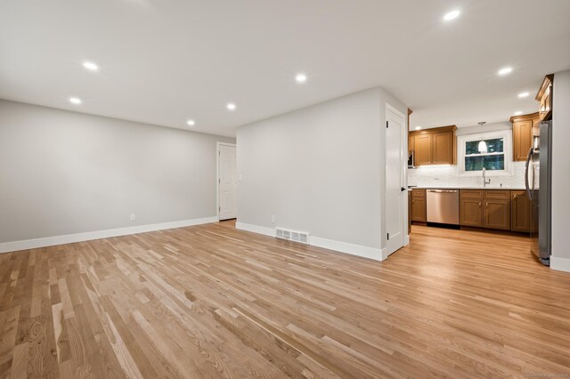 191 Brentwood Rd, Newington, CT 06111 - photo 16