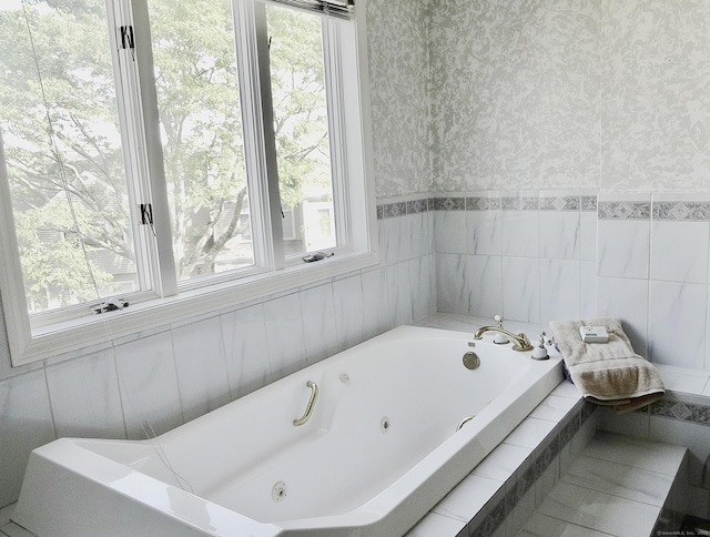 73 Harbour View Pl Unit 73, Stratford, CT 06615 - bathroom with plenty of natural light, a jetted tub, and wallpapered walls