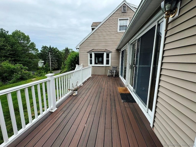 8 Breezy Knoll Ave, Wolcott, CT 06716 - view of deck
