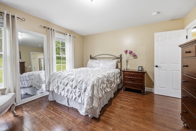 5 Goldfinch Ter, East Lyme, CT 06333 - bedroom featuring dark wood-type flooring