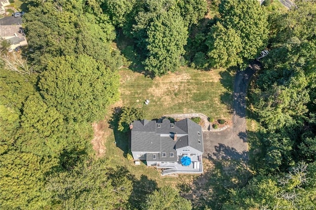 26 Ruscoe Rd, Wilton, CT 06897 - view of property location featuring a heavily wooded area