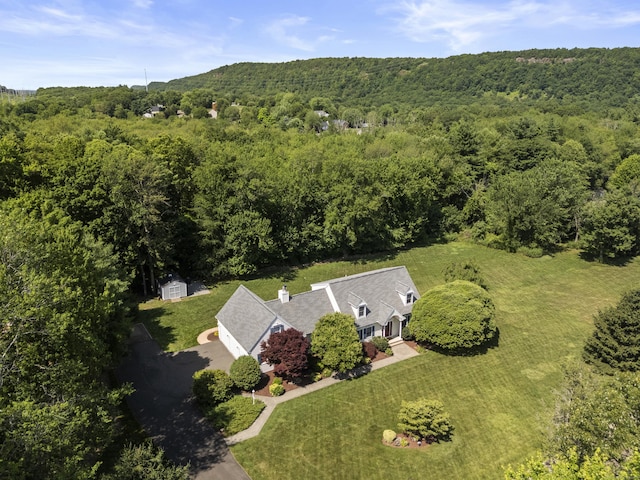 8 Marie Ln, Wallingford, CT 06492 - aerial view of property and surrounding area with a forest
