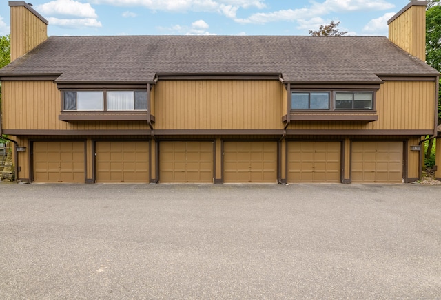 65 Heritage Vlg Unit B, Southbury, CT 06488 - view of garage