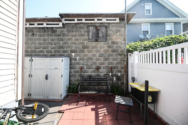 90 Olive St, Bridgeport, CT 06605 - view of patio
