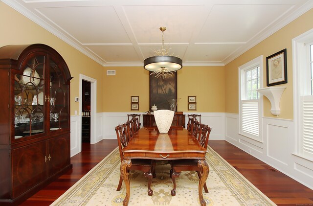 25 Sky View Dr, Avon, CT 06001 - photo 16