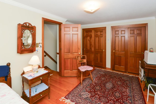 110 Woodfield Rd, Bristol, CT 06010 - entrance foyer with ornamental molding and wood finished floors