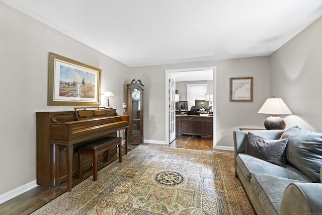 109 Hemlock Dr, Killingworth, CT 06419 - living room with baseboards and wood finished floors