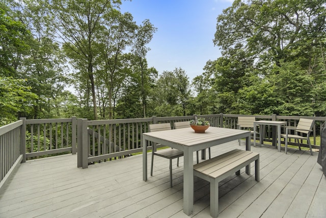 109 Hemlock Dr, Killingworth, CT 06419 - wooden deck with outdoor dining area