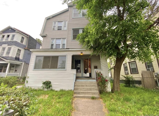 84 Love Ln, Hartford, CT 06112 - view of front facade