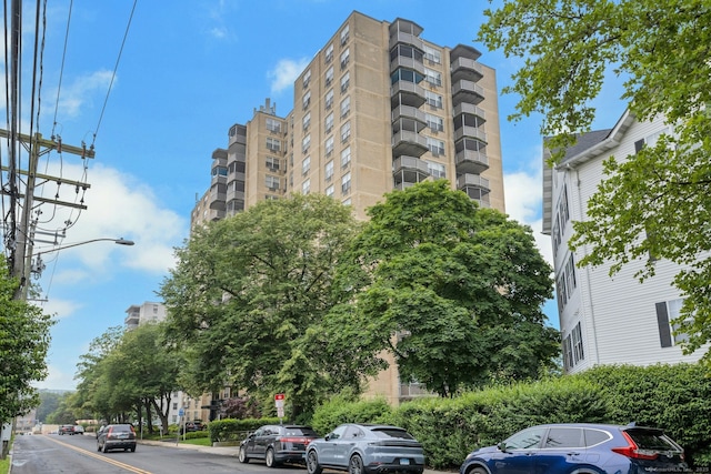 50 Glenbrook Rd Apt 7C, Stamford, CT 06902 - view of building exterior