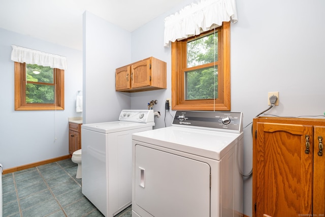 6 Old Sawmill Dr, Beacon Falls, CT 06403 - washroom with washer and clothes dryer and baseboards