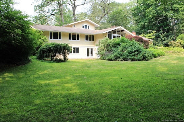 20 Shady Acres Rd, Darien, CT 06820 - back of property with a yard