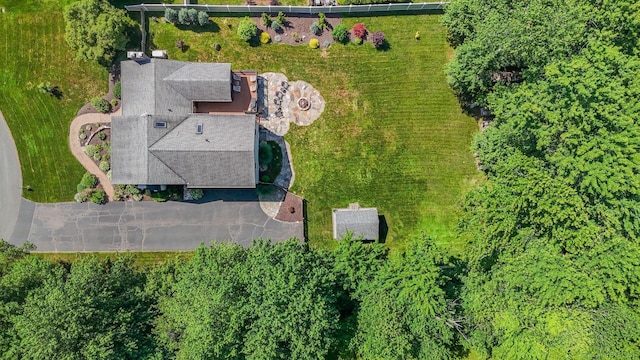 35 Twelve Acre Ln, Glastonbury, CT 06033 - aerial view of property and surrounding area