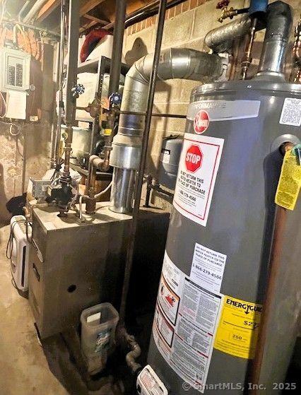 35 Twelve Acre Ln, Glastonbury, CT 06033 - utilities featuring gas water heater