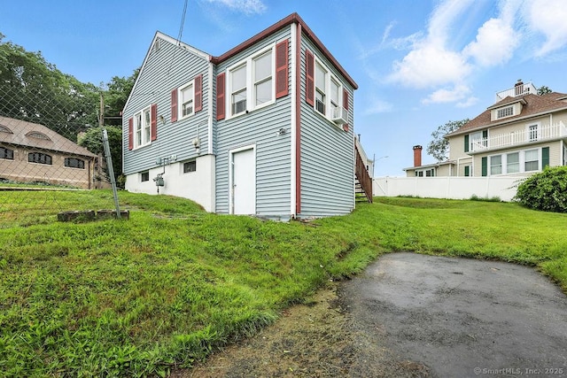 85 Peck St, Berlin, CT 06037 - view of side of property featuring stairway