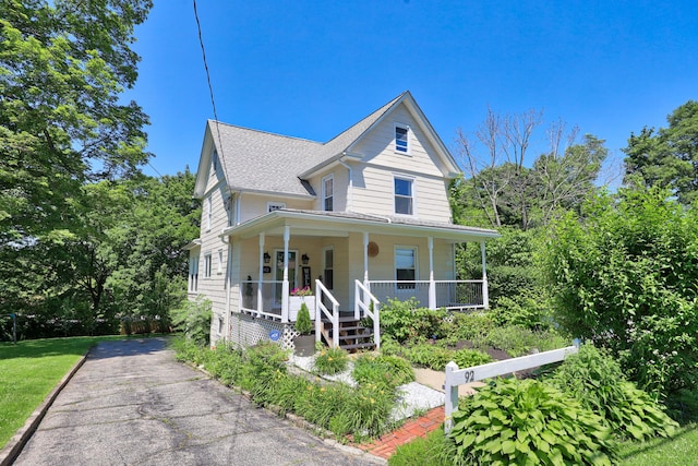 92 Clematis Ave, Waterbury, CT 06708 - photo 1
