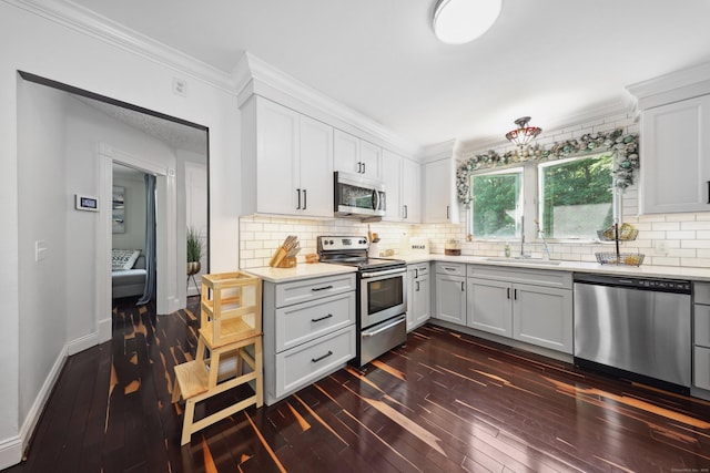 92 Clematis Ave, Waterbury, CT 06708 - photo 6