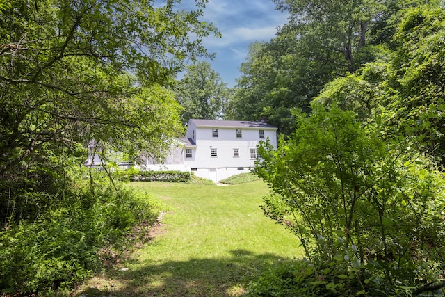 3 Deerfield Dr, Clinton, CT 06413 - view of grassy yard