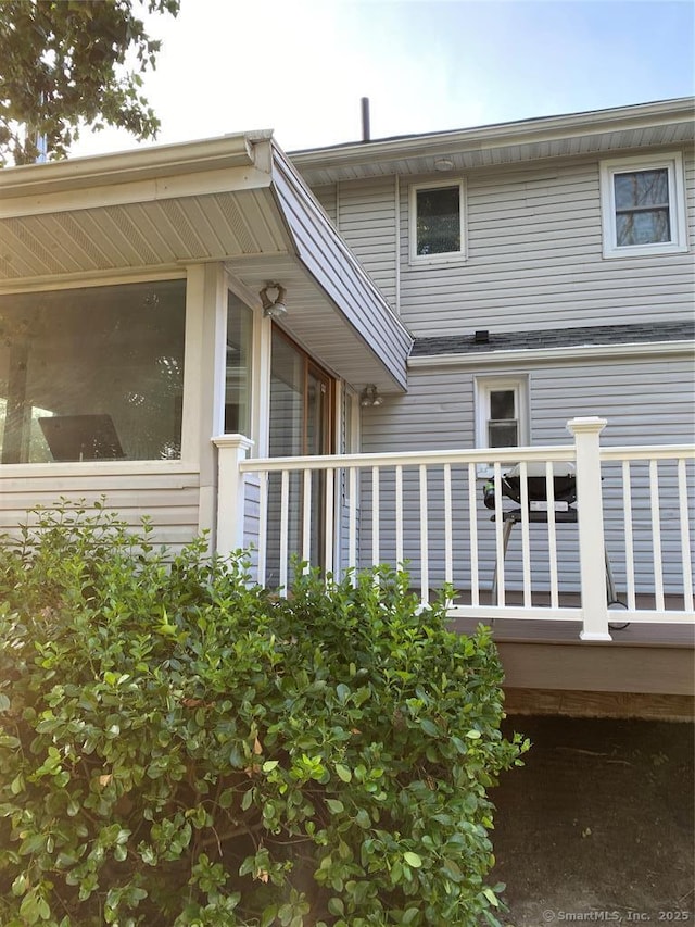 32 Beaver Hill Rd, Greenburgh, NY 10523 - view of side of property with a deck