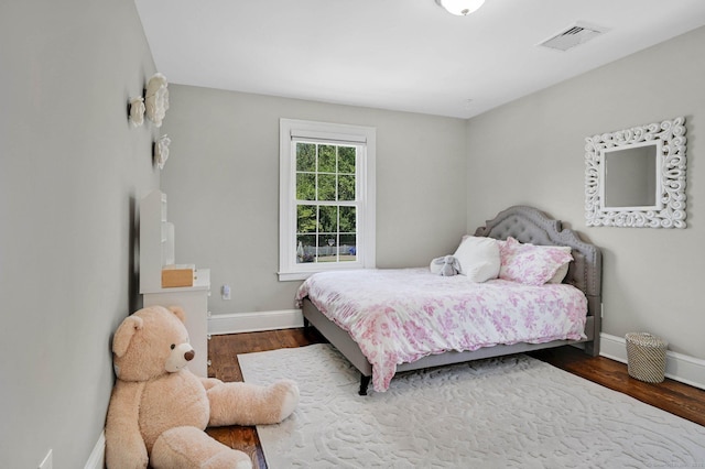 1676 Boulevard Blvd, West Hartford, CT 06107 - bedroom with baseboards and wood finished floors