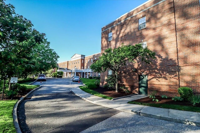 59 Courtland Ave Apt 3Q, Stamford, CT 06902 - view of asphalt street with curbs