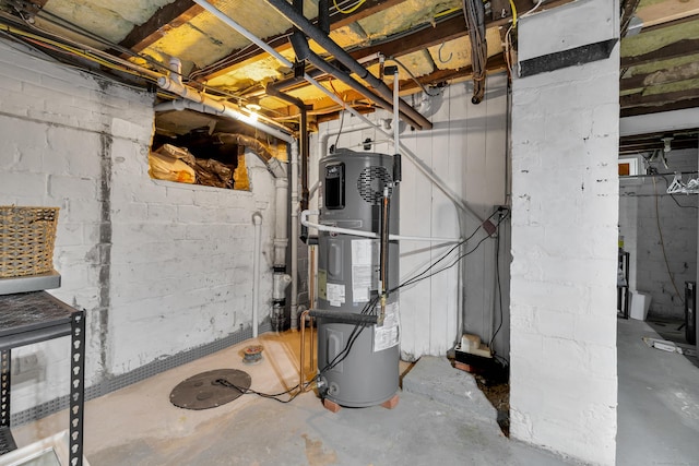 35 Brower St, West Haven, CT 06516 - unfinished basement featuring heat pump water heater