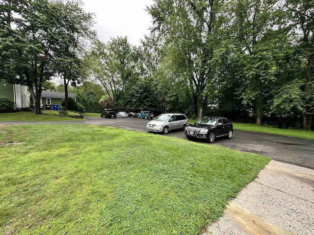 68 Main St, Somers, CT 06071 - view of green lawn