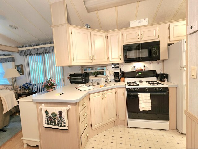 51 Old Springfield Rd Unit 209, Stafford, CT 06076 - photo 6