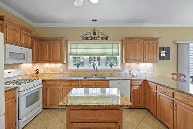 55 Secret Hollow Rd Unit 55, Monroe, CT 06468 - photo 3