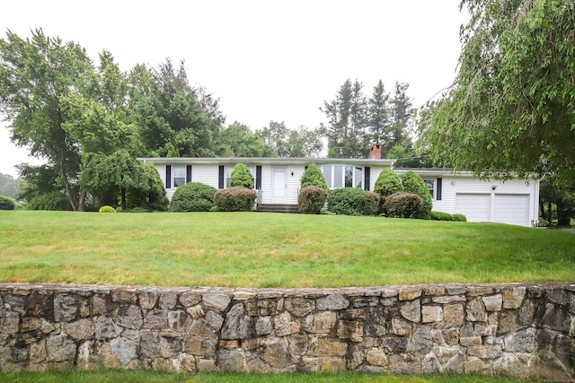 57 Apple Tree Ln, Hamden, CT 06518 - ranch-style home with a front lawn and a chimney