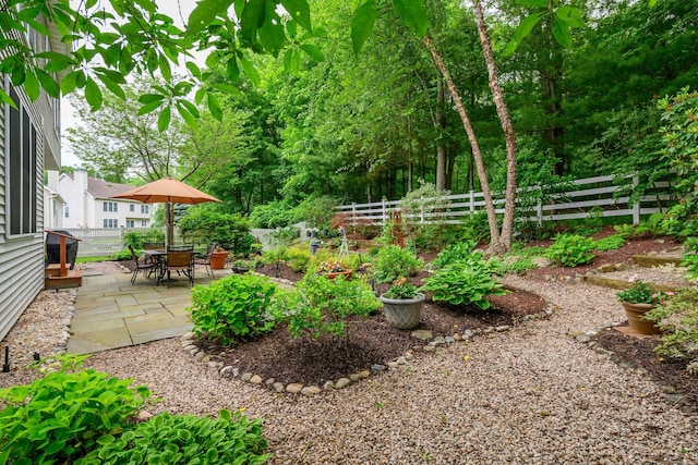 7 Concord Ct Unit 7, Southbury, CT 06488 - fenced yard with a patio