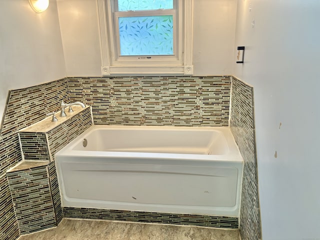 154 Golden St, Norwich, CT 06360 - bathroom featuring a bath