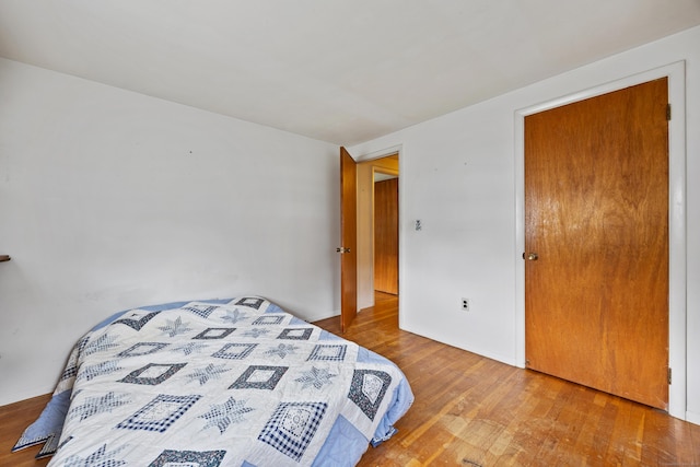 1519 Tuttle Ave, Wallingford, CT 06492 - bedroom featuring wood finished floors and baseboards